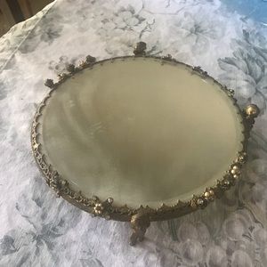 Round mirror tray with cherubs cherubim angels